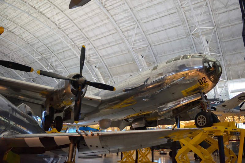 Illustration for article titled Air & Space Museum: Enola Gay
